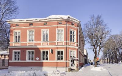 Palvelupiste passari vanhalla Raatihuoneella.
